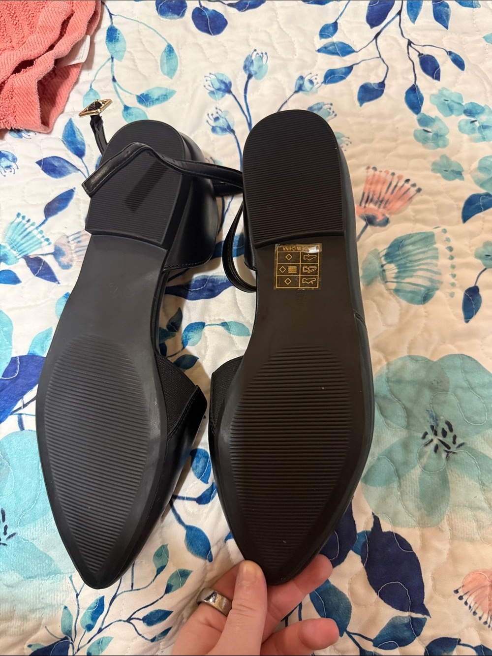 Dream Pairs Black Flats brand new - Picture 2 of 2